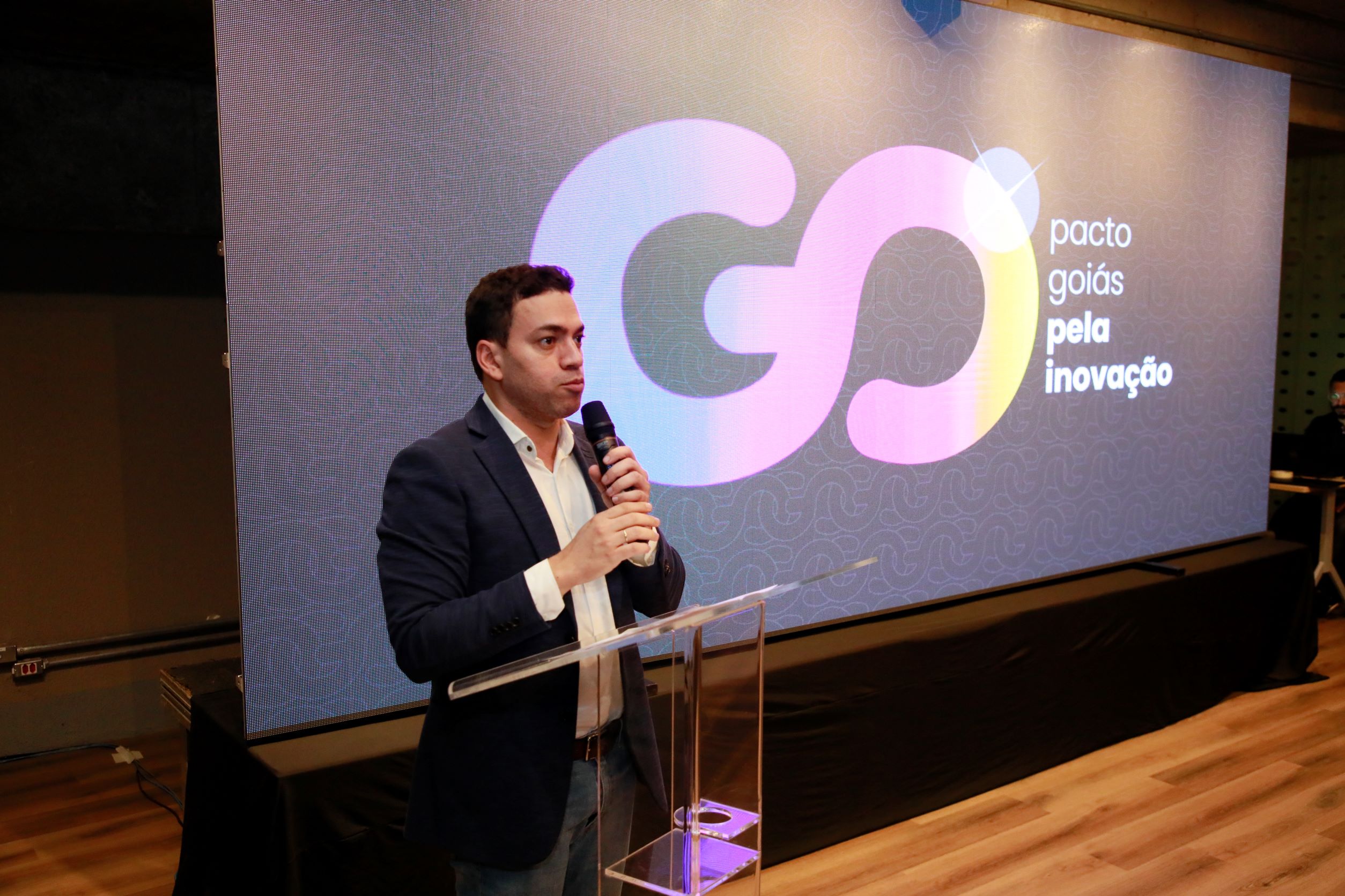 Governo de Goiás reúne parceiros em pacto pela inovação 